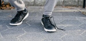 How to Choose Comfortable Shoes for Daily Neighborhood Walks